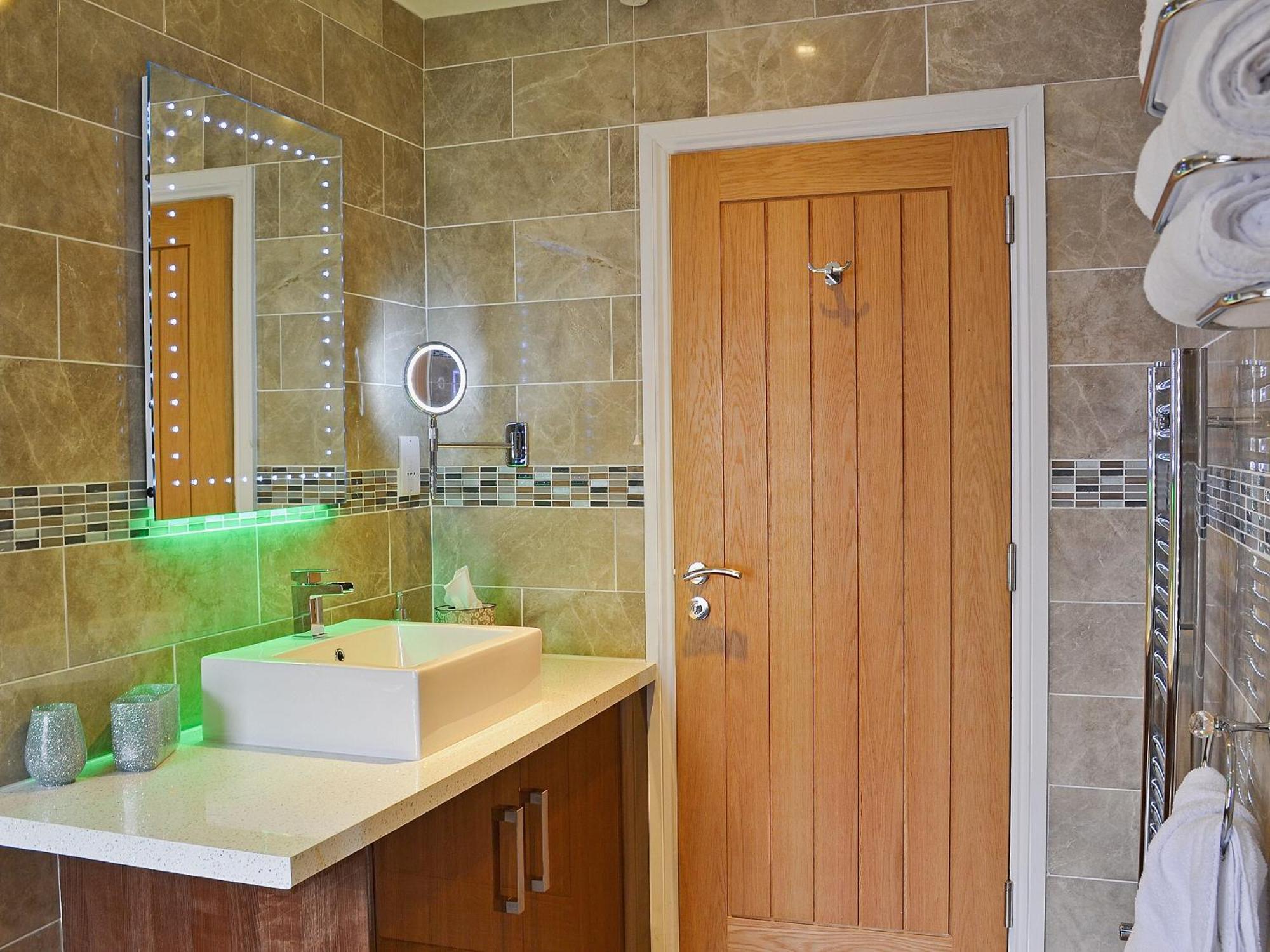 Nemo Villa Сандаун Екстериор снимка